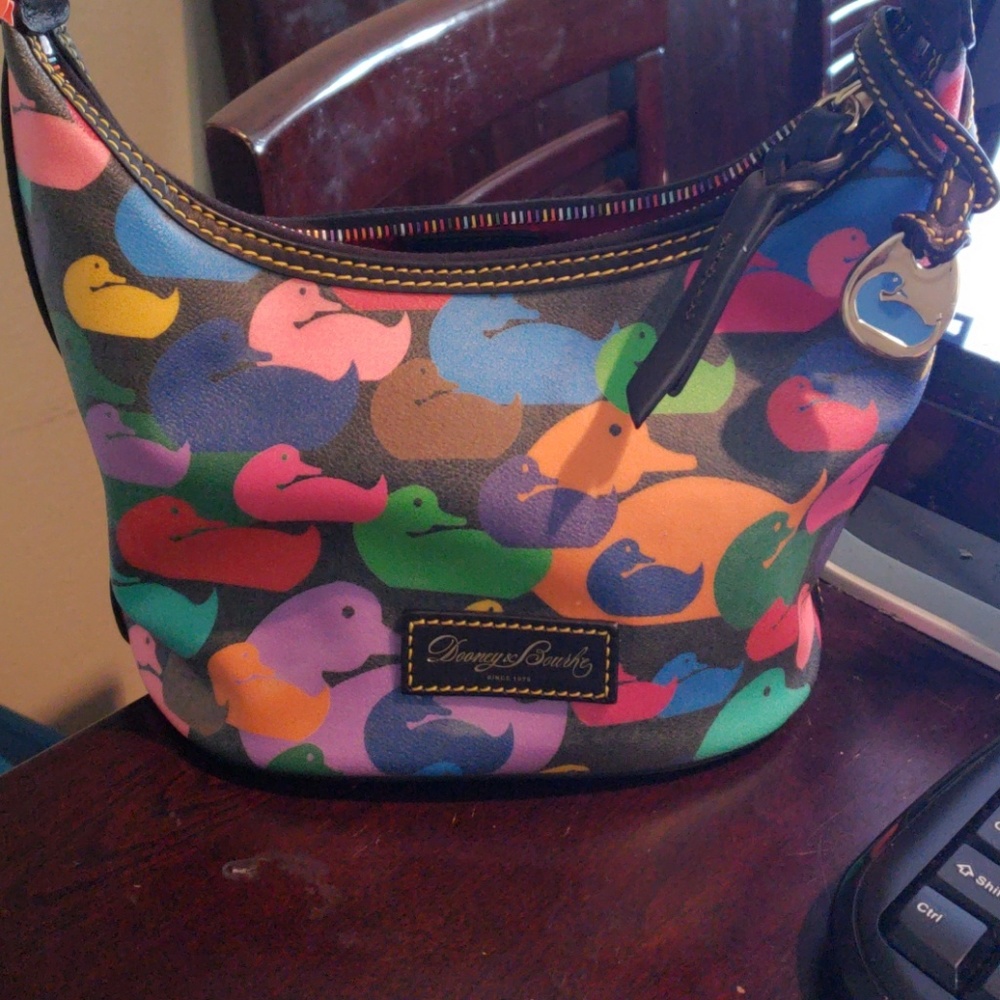 Dooney & Bourke